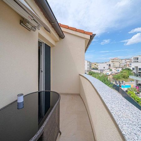 Apartments Miskovic Vodice Exteriör bild