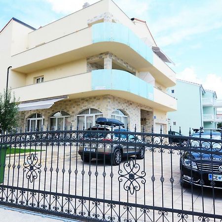 Apartments Miskovic Vodice Exteriör bild