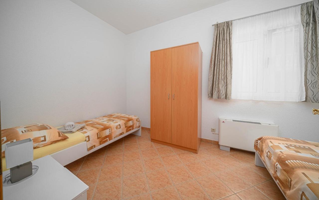 Apartments Miskovic Vodice Exteriör bild