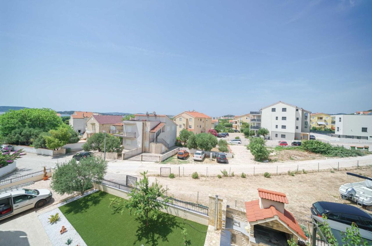 Apartments Miskovic Vodice Exteriör bild