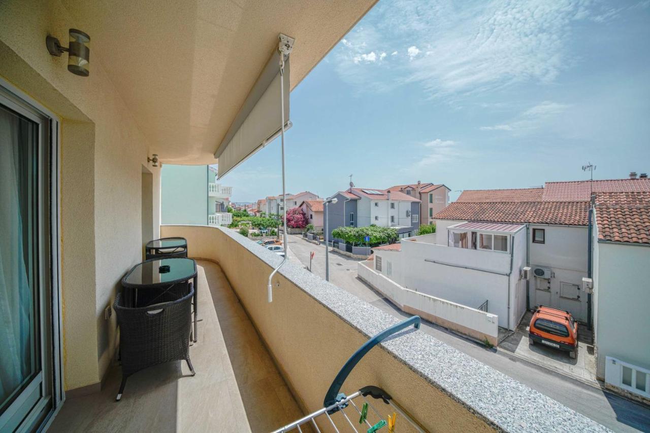 Apartments Miskovic Vodice Exteriör bild