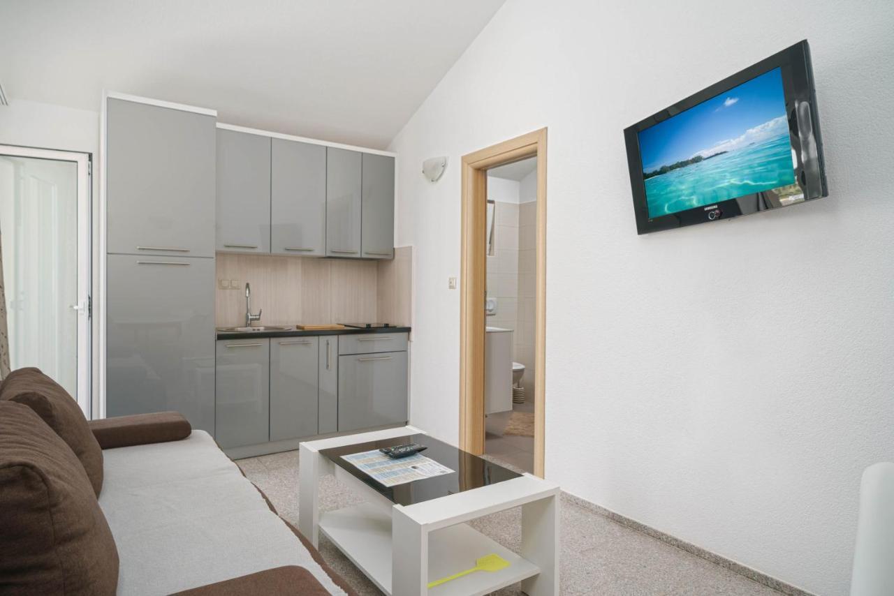 Apartments Miskovic Vodice Exteriör bild