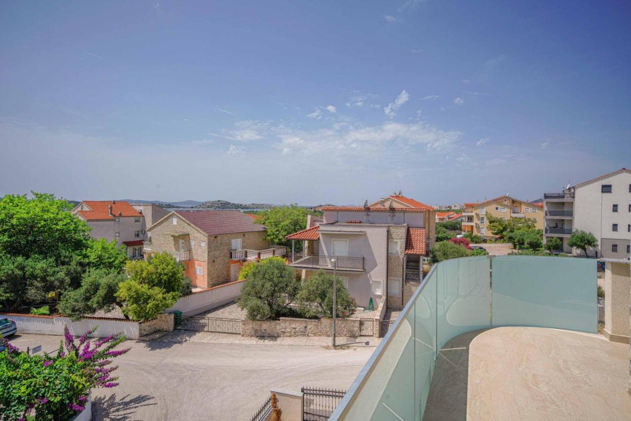 Apartments Miskovic Vodice Exteriör bild